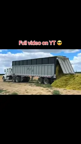 #califarmer #silage #farmtok #bakersfield #claas #farminglife 