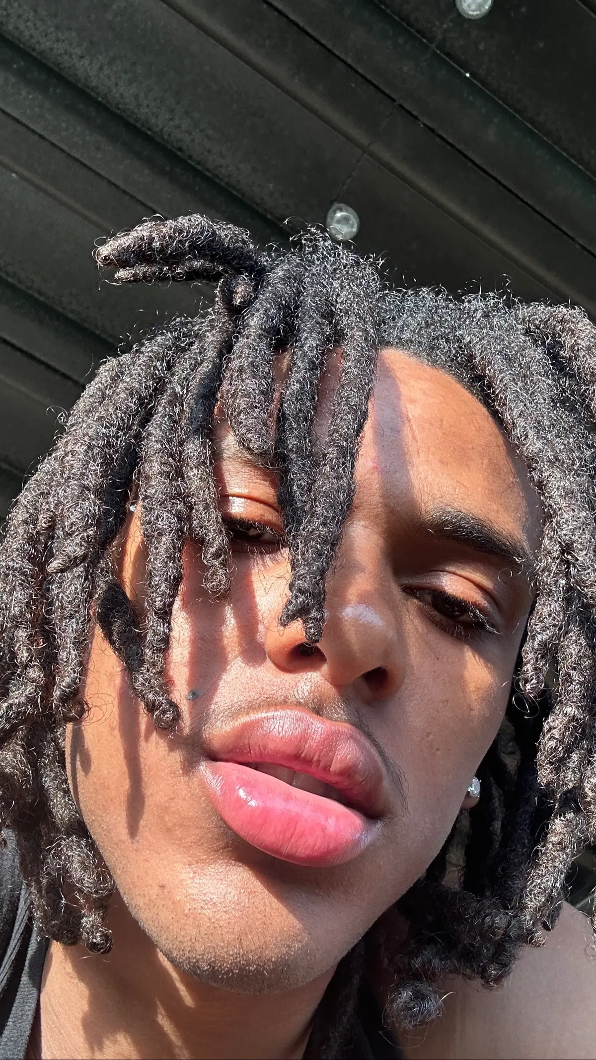 Follow me 🖤😙  #selfie