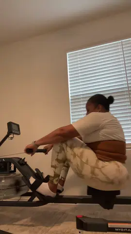 #rowmachineworkout #row #fyp #TikTok #foryoupage #workout 