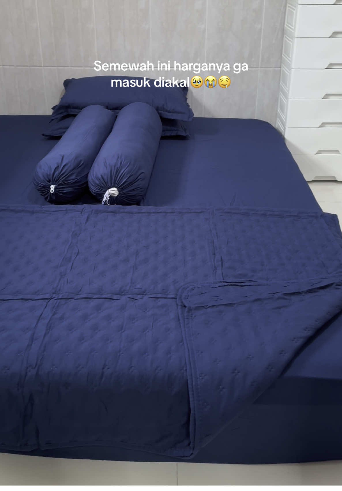 Wajib punya gasih cakep bgt mewah padahal harganya murce🫵🏻😭  #bedcoverset #spreimurah #spreiestetik #spreipolos #sprei #bedcoversetmurah #viral #spreicantik #bedcovermurah #