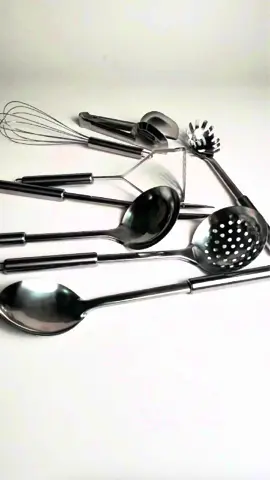 ️ Kit 8 Utensílios de Cozinha Inox  Tudo o que você precisa no dia a dia em um só kit! ✔️ Prático ✔️ Resistente ✔️ Essencial na sua cozinha! . . . . #utensiliosdecozinha #kitcozinha #cozinhapratica #dicasdecozinha #tiktokshops #cozinhando #inoxidavel #vidadecozinheira #angelnaarea #cozinhaluxo