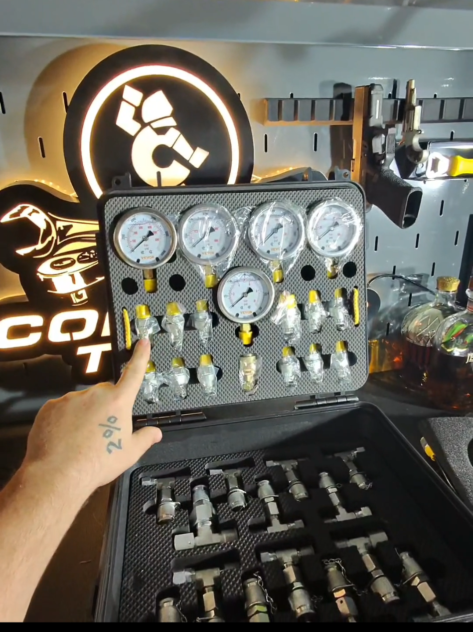 SUPER NICE PRESSURE TESTING KIT FROM @vevor shop! #TAGM #tooladdictedgreasemonkey #fleetmechanic #dieselmechanic #toolreview #bluecollarboys #fyp 