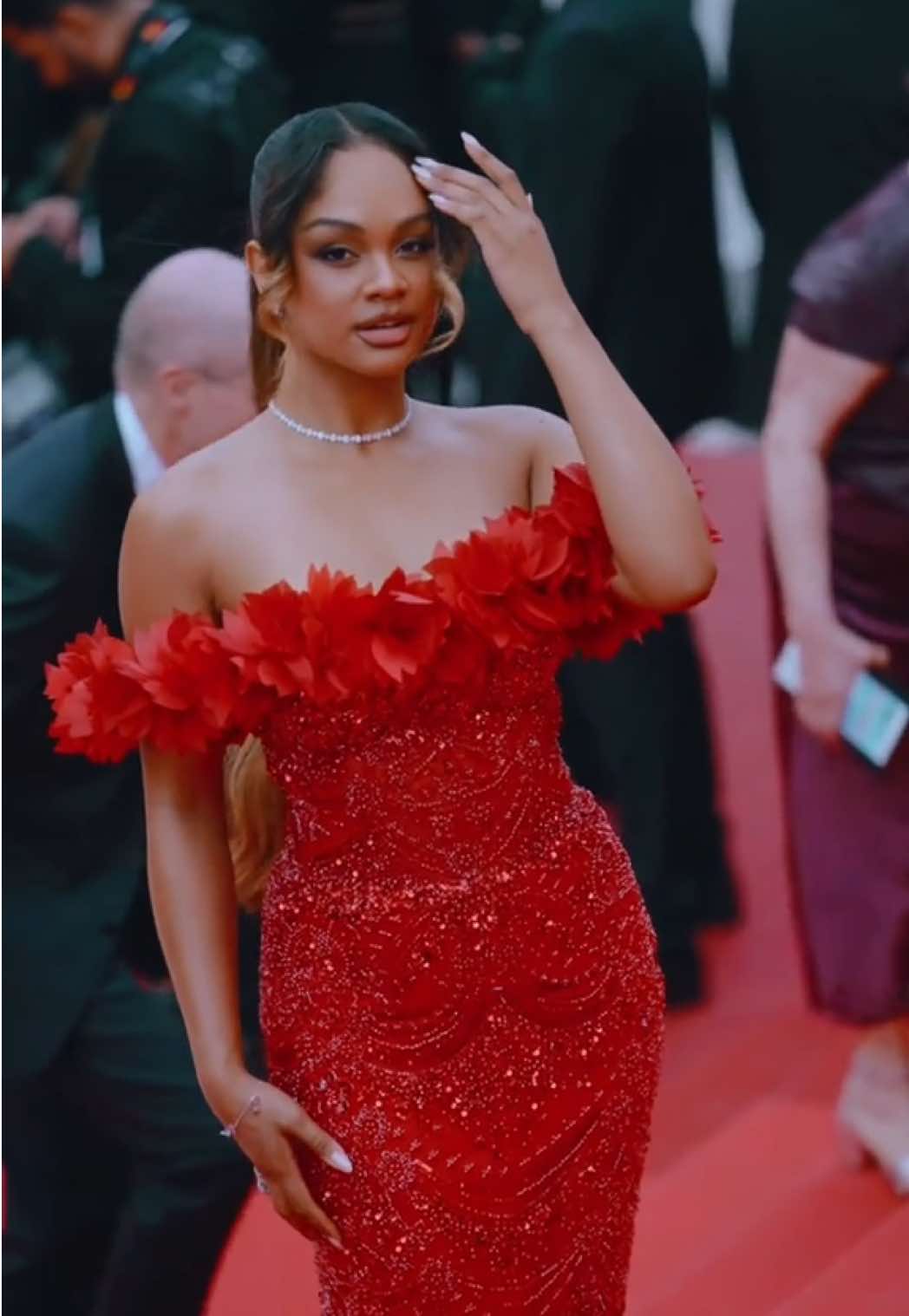 Ma première montée des marches pour le film Highest 2 Lowest ❤️ tellement reconnaissante 🥺 #fyp #festivaldecannes  Dress @Maison Galad 