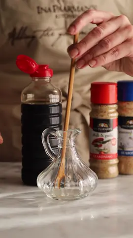 𝗡𝗼 𝗳𝘂𝗻𝗻𝗲𝗹? 𝗨𝘀𝗲 𝗮 𝗰𝗵𝗼𝗽𝘀𝘁𝗶𝗰𝗸! Pouring liquids into containers with small spouts can be difficult if you don’t have a small funnel. There is a clever hack, though! Hold a chopstick in the centre of your container and pour the liquid directly down the side of the stick – the liquid will swirl around it and not spill. How cool is that?! #TuesdayTip #ChopstickHack #UsingAChopstickAsAFunnel #InaPaarmansKitchen #ItStartsAtHome