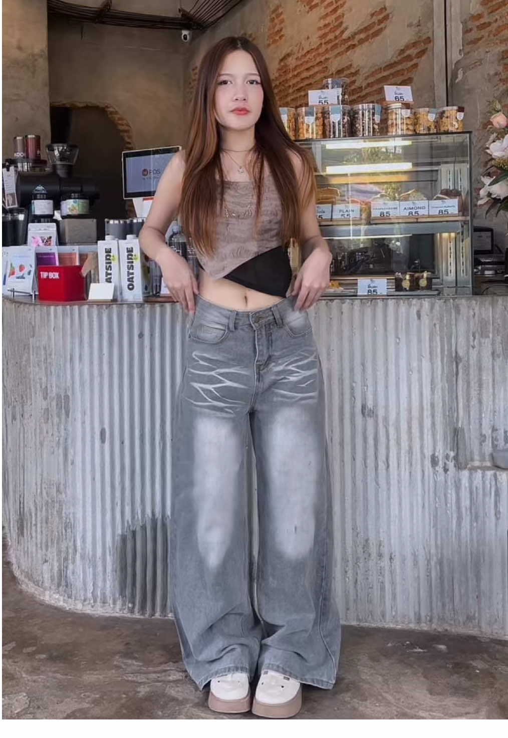 ใส่แล้วมีแฟน 🤭 เพราะว่าสวยมากกก #กางเกงยีนส์ #กางเกงยีนส์วินเทจ #กางเกงขายาว #ทรงสวยมาก  #fyp #tiktok 