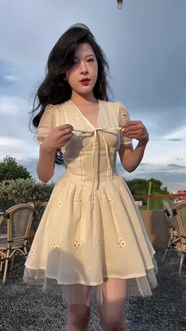 #xuhuongtiktok #xh #trending#fyp #fypシ #vairal #hanhsino97 #thoitrang #thoitrangnu #quanao #fashion #fashiontiktok #phoidoxinh #oufit #mixdo #style #❤️#LearnOnTikTok #phoido #macdepmoingay 