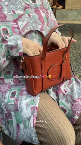 suka banget please, fix ga nyesel  🫰🏻😘 #tasmurahbanget #taselegan #taswanita #tasselempang #handbag 