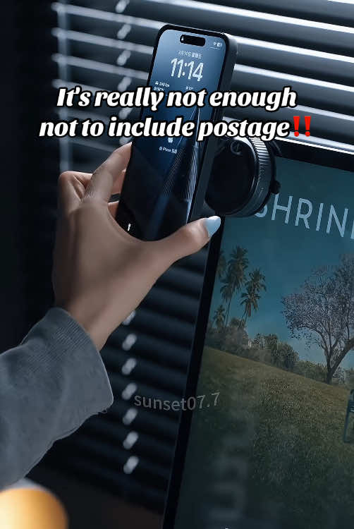 Free shipping!!!! don't miss it out! #suctionphonemount #tripod#suctionphon#eholder#magsafe#magnetic#phonehacks#tiktokshopspringsale#magneticphonemount#magneticphoneholder#carphoneholder#carphonemount