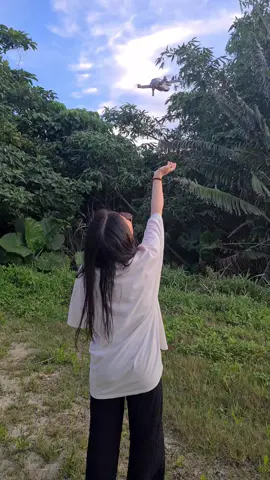 terbang di jam 18:30 🫡 #foryoupage #storytime #sinematik #CapCut #masukberanda #fyp #4u 