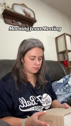 Don’t forget to schedule the most important meeting of the day!🙏🏼 #morningBiblestudy #christianmama #momBiblestudy #growyourfaith #morningJesusmeeting 