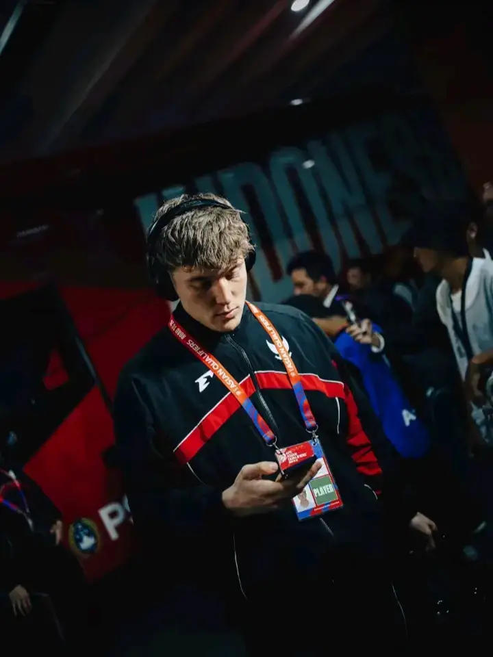 Foto Ole Romeny 🤙🤩🎧 @oleromenyjr  #oleromeny  .like♥️🔥 #fyp  #fouryoupage  #foryou  #4u  #xybca  #masukberanda  #rameinyuk 