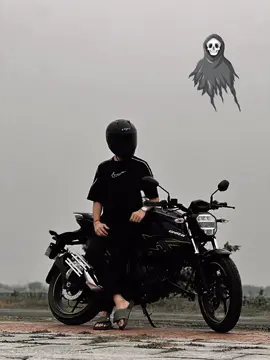 Ghurte jaiba !!!🥵🫶☠️ #newtrendingtiktok #tiktok🖤 #bikepose #trending🔥 #🫶 #fypシ゚ #anup #newtrend #trendyyy @TikTok @For You House ⍟ 