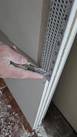 ‼️cortes perfectos‼️ #drywall #drywallrepair #drywallfinisher #pladur #drywalllife #foryoupage #parati #zxycba #dewalttough #dewalt #tools #herramientas #tips #fypシ #viral #newtools #finisher #drywall #consejos #construction 