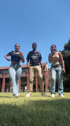 🕺