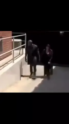 Kanye walking into a pole😭 #fyp #shorts #tik_tok #reels #memes #goviral #funnytiktok #memestiktok #viralvideos #foryoupage❤️❤️ #viralvideotiktok #memes #kanyewest #kanyetok #pole #celebrity #paparazzi 