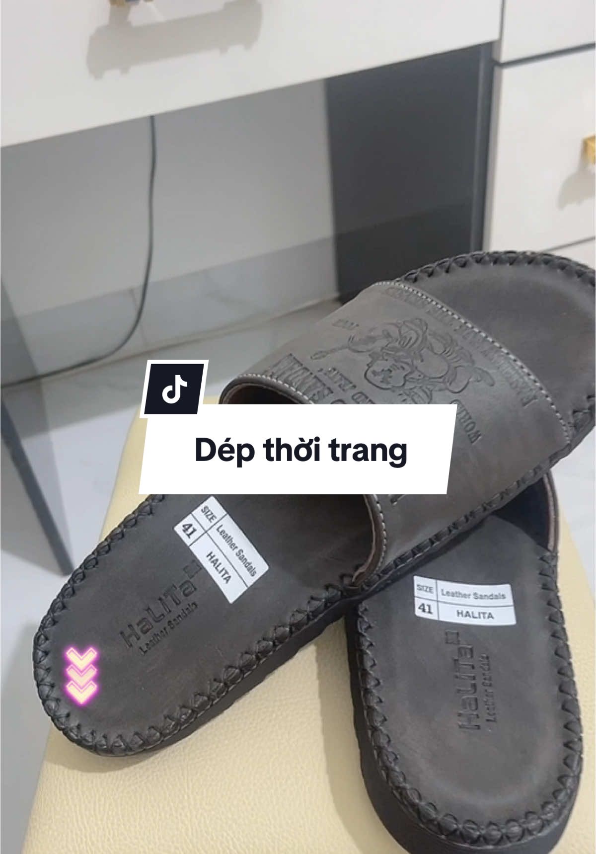 Dép da thời trang hot trend của năm lại về cho khách yêu đây ạ 💥💥💥  #giadungthongminh #giadungtienich #giadungtienloi #dep #depda 