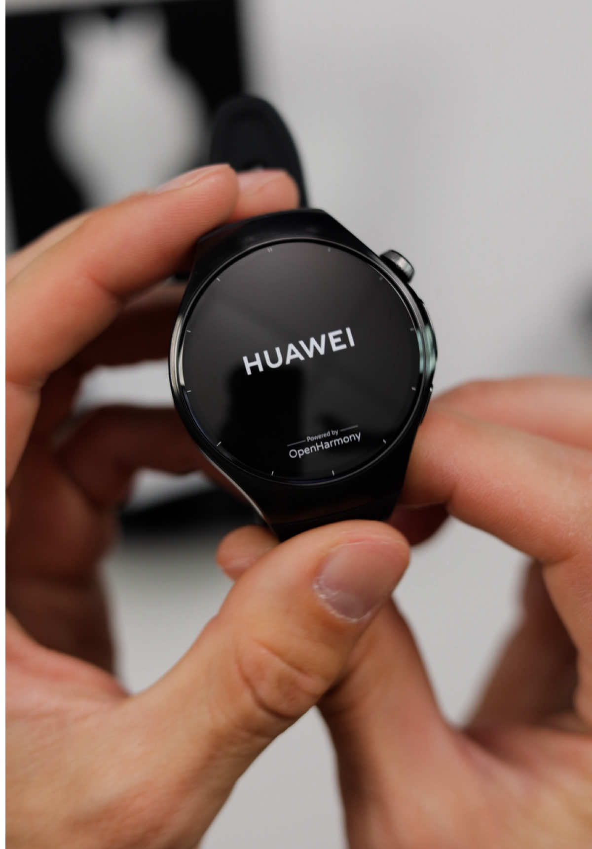 Unboxing the brand new Huawei Watch 5  #huawei