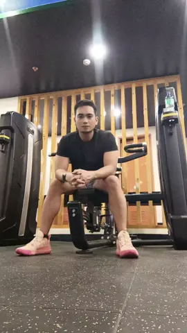 Relapse na may konting gym. Bakit naman ganon Papa Dudut 🤣 #fyp #foryou #gym #GymTok #relapse #papadudut #philippinesportsperformance #psp #tiktokph 