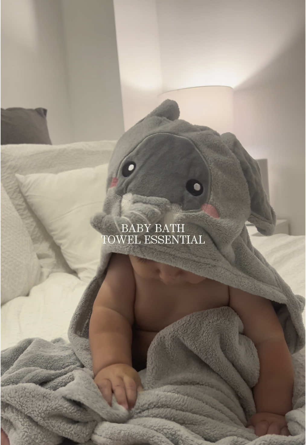 The cutest MomCozy bath towels ever!! Use LEAH20BC for 20% off🛁👶🏼@Momcozy Official #momcozy #momcozytowel #babyessentials #bathtimeideas #bathtimeessentials #fyp 