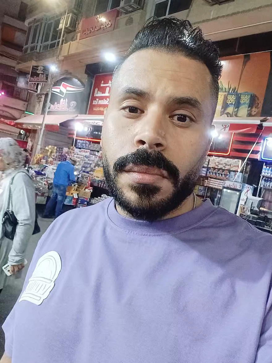Replying to @muammarkaddafi69 فخ جديد 😂😂#انجليزي#انجلش#انطقها_صح#محمود_سعودي 