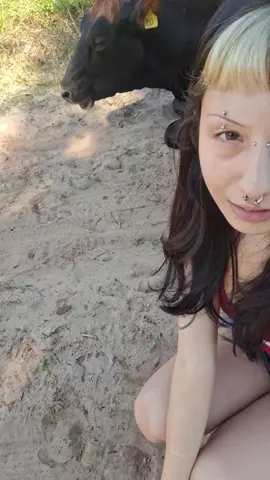 :/