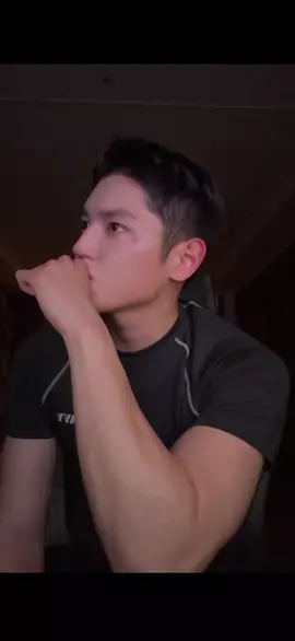 tuhh guysss otot nya nambah 📈📈🥵🥵#taeyong #nct127 #live #weverse #fypシ゚ #fyppppppppppppppppppppppp #lewatberanda #4u #foryou #xybca 