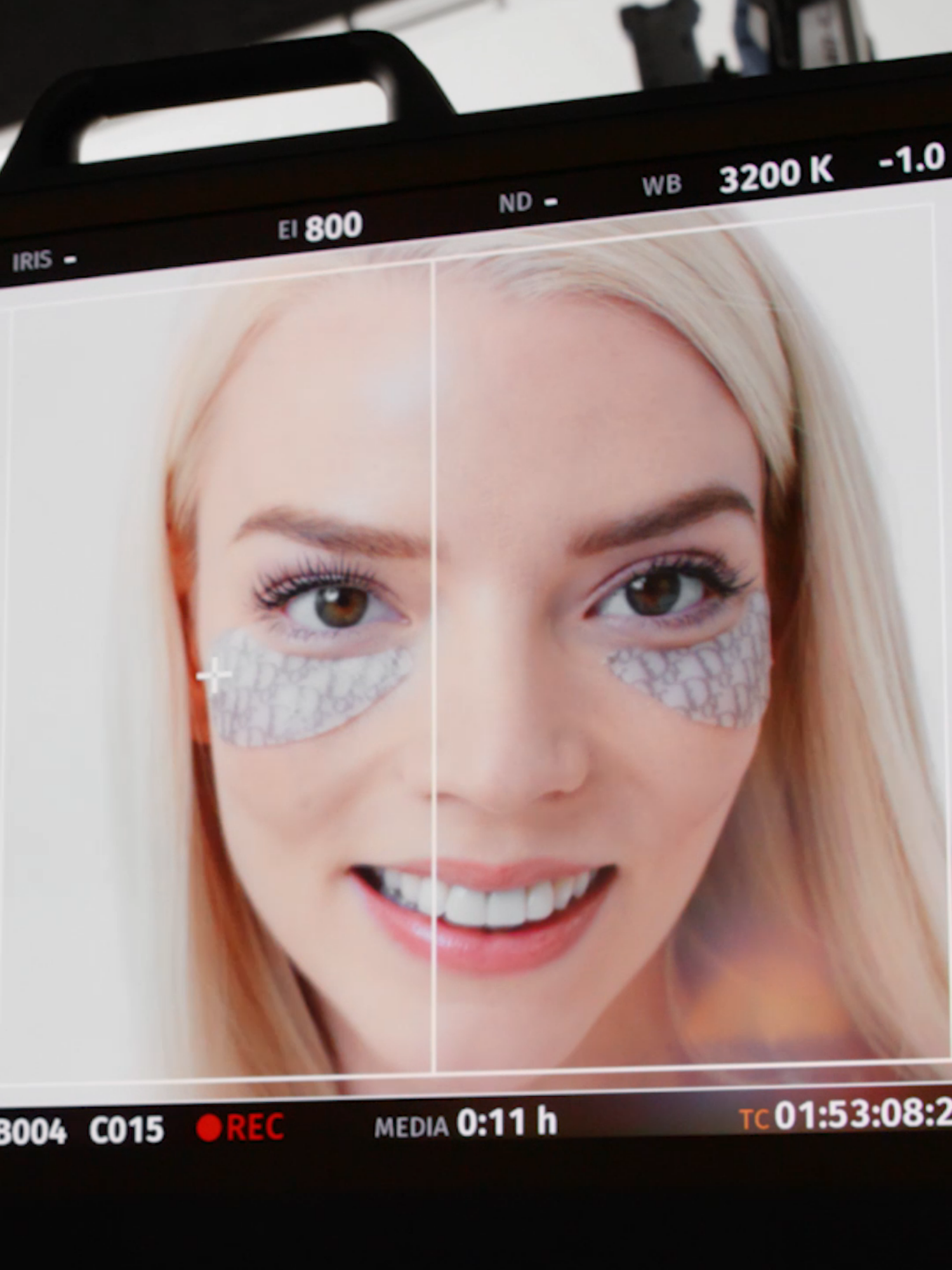 Come behind the scenes with Anya Taylor-joy as she discovers the new sensorial La Mousse OFF/ON Foaming Cleanser, a true moment of self care for your skin. #DiorBeauty #DiorSkincare #DiorSkinEssentials