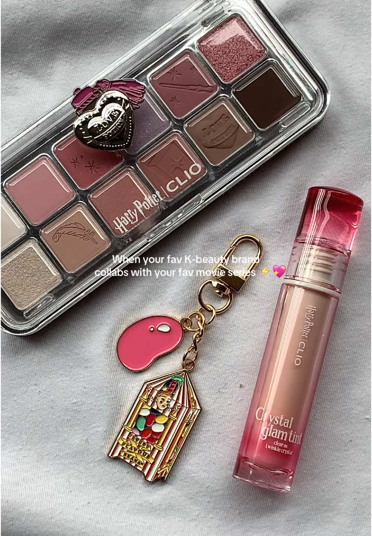 Finally uploading the Harry Potter collab series from Clio @클리오 찐  #cliomakeup #clioeyeshadow #cliocosmetics #kbeautycollab #kbeauty #kbeautymakeup #ugcbeauty #koreanmakeup 