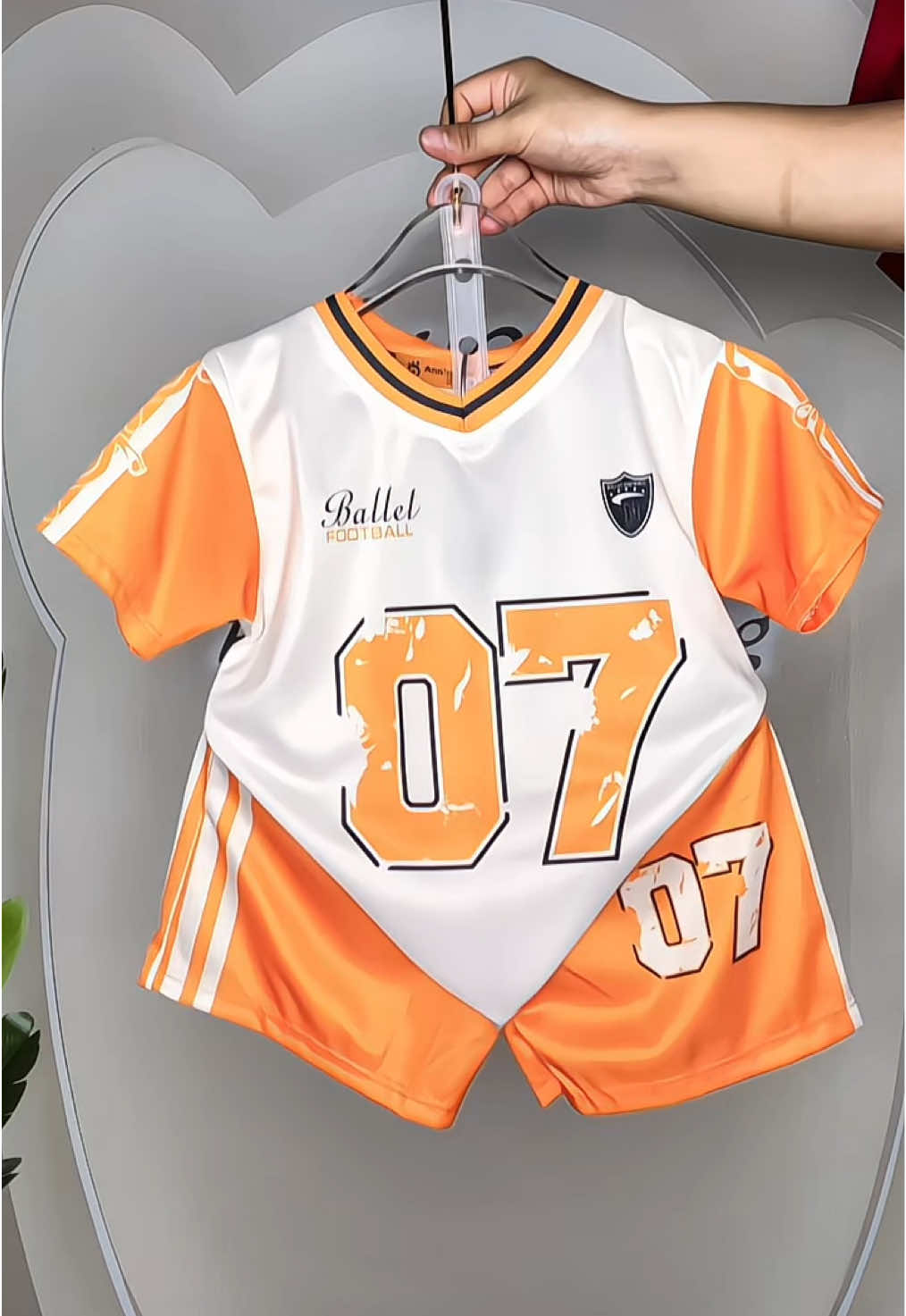 Combo 4 bộ thể thao bé gái ra mẫu mới nè mom. Mon săn lẹ k lẻ size nha  #quanaotreem #thoitrangchobe #thoitrangtreem #shopmevabe #quanaobexinh #quanaochobe #xuhuong #videoviral #trending #combo4bobegai 