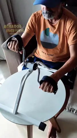 Essa mini bike ergométrica é ideal para você que está em reputação física e precisa fortalecer a musculatura. Prática e eficiente, é a melhor opção para quem busca se exercitar no conforto do seu lar🤌🏽😍