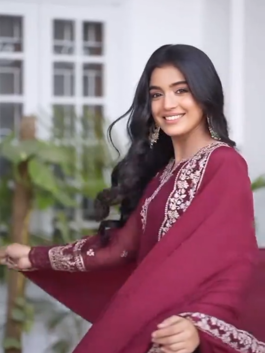 world cute girl😊❤#fypage #laibarani #viraltiktok #laibakhan #unfreezemyacount #laibafam🍂🦋🕊️🧸 #100kviews 