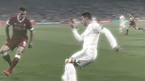 Watch in fullscreen 😍 #ronaldo #smooth #4k #realmadrid #united #football #footballedit #fyp #viral
