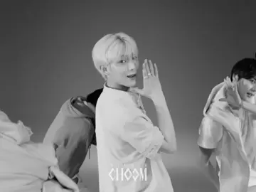 powerful adorable and hot duo 🔥 4/7 #fy #fyp #fypシ #viral #kpop #kpopfyp #kpopfypシ #enhypen #katseye @TikTok 