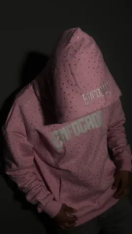 Pink Rinestone Hoodie 🔥 #alucines📿🧿🙈 #fresitas🍓 #coquette #fresitas🍓❤️✨ #fresitas🌷🎀 #paratii #coquette #enocadobrand 