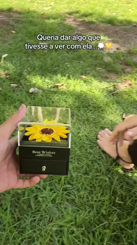 Delicado como ela 💛 #presente#namoroadistancia #casal 