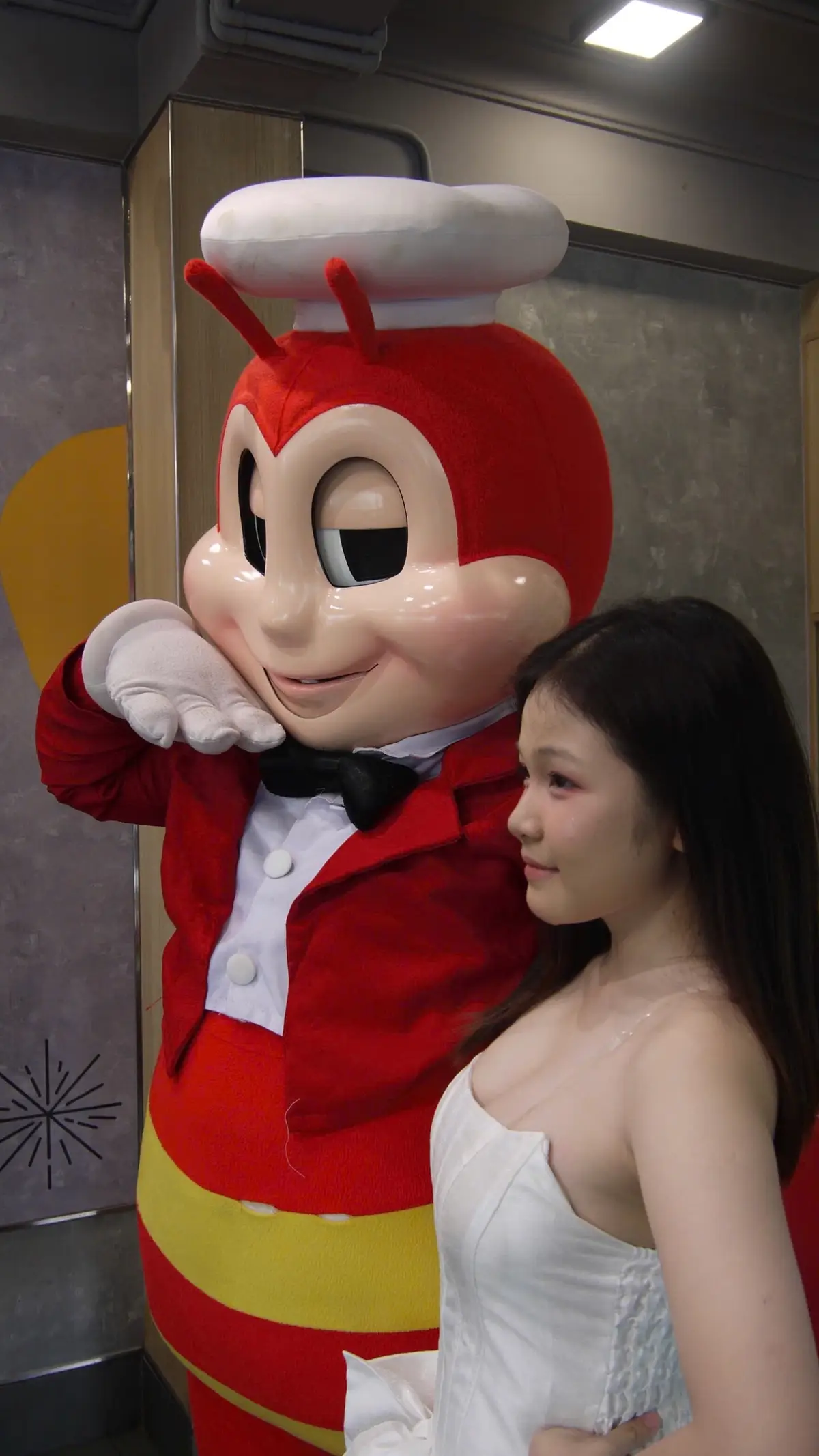 #jollibee #birthday #xuhuong #fyp 