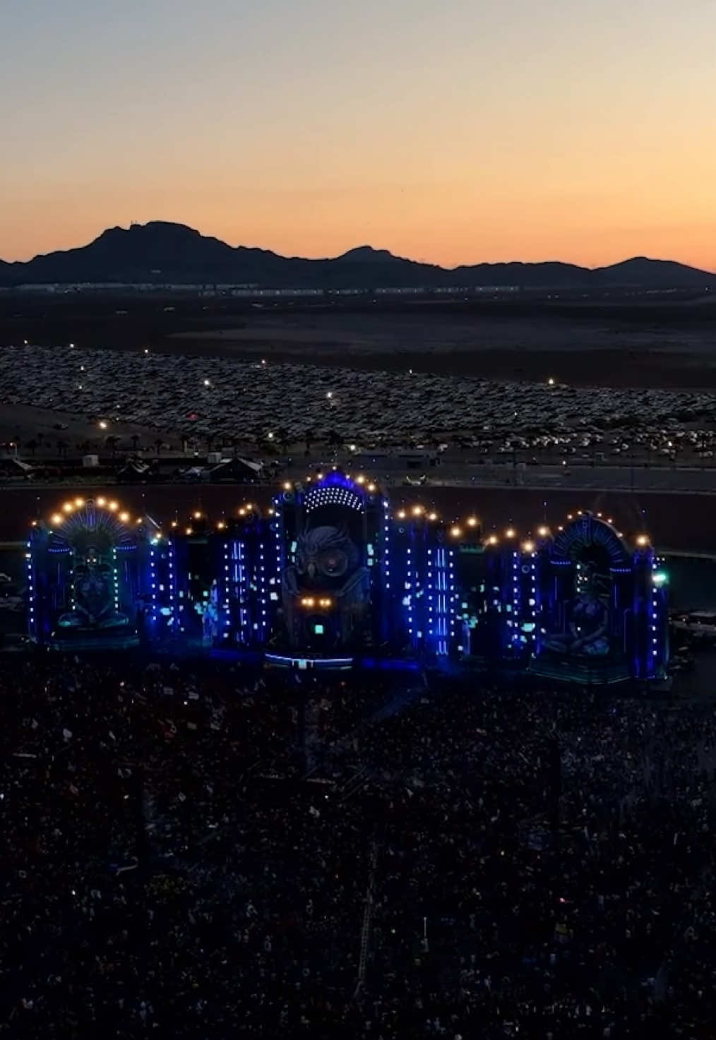 Played some of my favorite ISOS tracks at Kinetic Fields … so many great memories ❤️ #edclasvegas #musicalfreedom #festivalseason 