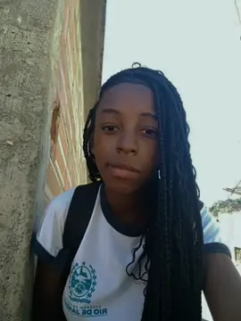 fala pá mim qm tu é 