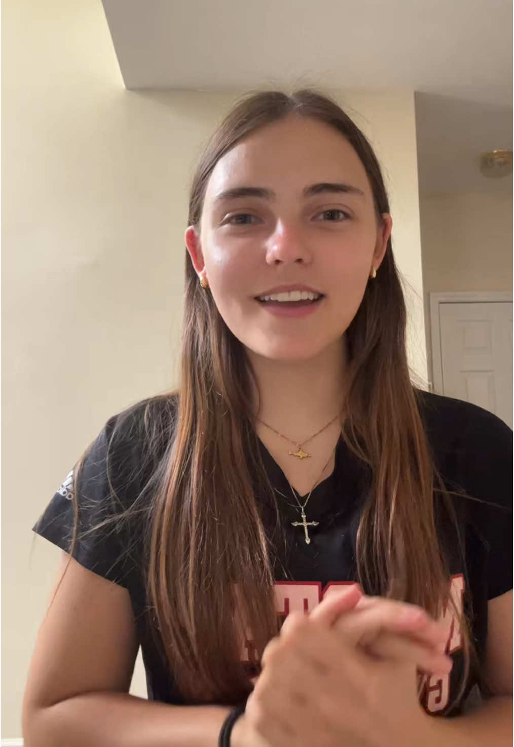 Family game night arrivals 