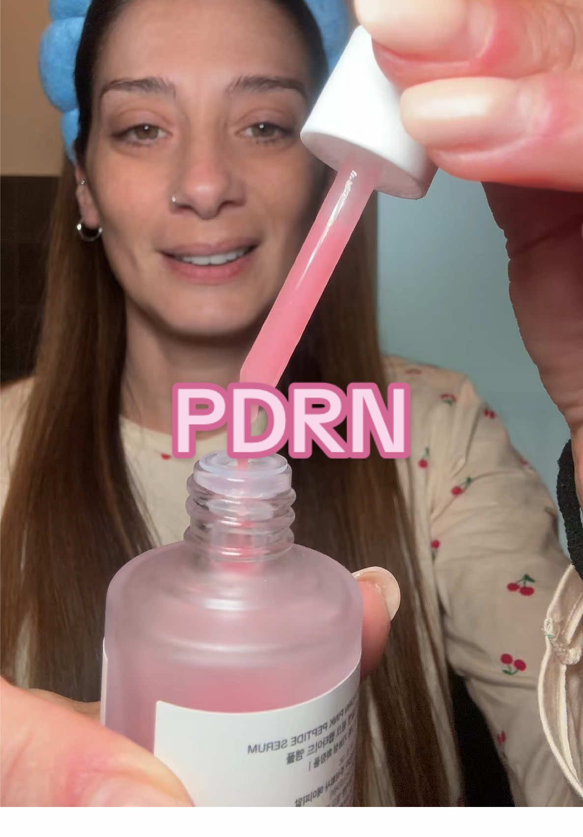 Siero al PDRN di @medicube global lo trovate su @YesStyle cod premio GRETA30 per risparmiare ♥️ #pdrn #medicube #pdrnserum #pdrnmedicube #yesstyle #yesstyleinfluencers #yesstylereview #dnasalmon #dnasalmontreatment #skincaretreatment 