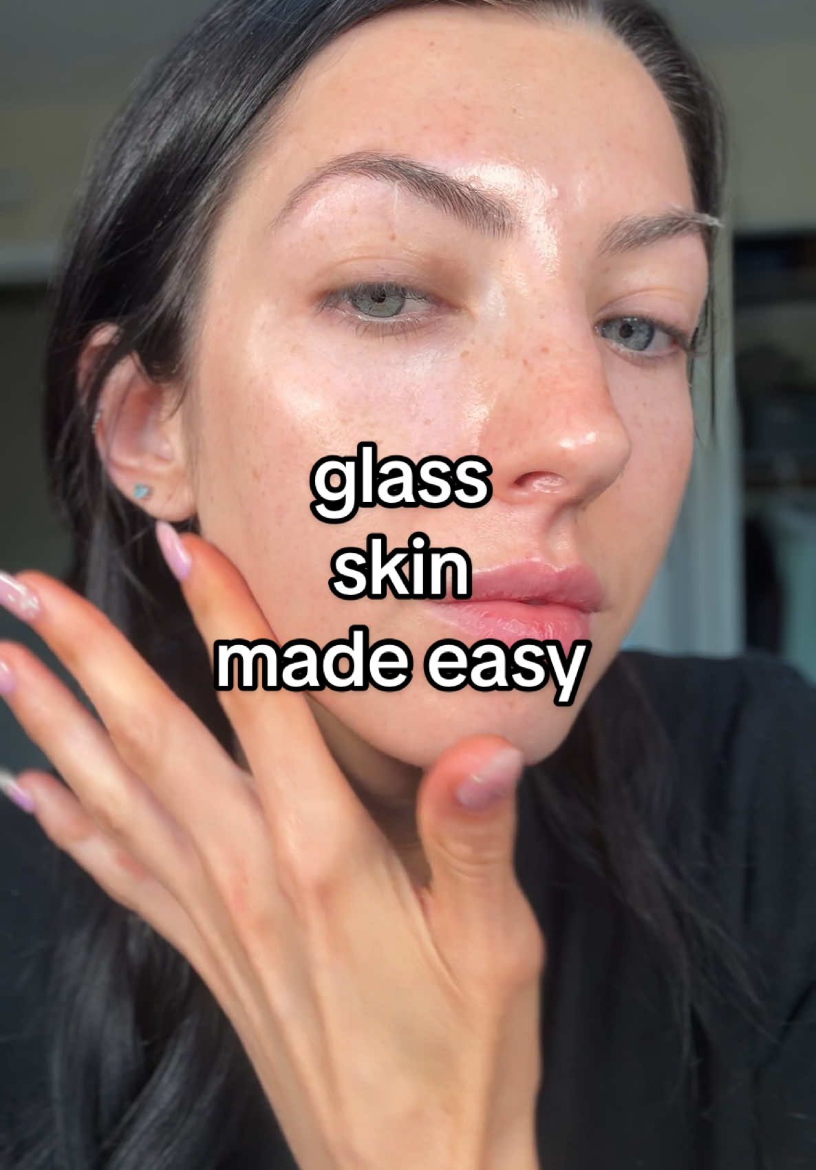 Replying to @Jennifer Delgado the collagen overnight wrapping mask is just as good and a little more convenient to sleep in! Or even wear around the house :) #medicube #overnightmask #skincare #glassskin #collagenmask #tiktokmademebuyit #tiktokshopcreatorpicks @medicube global @medicube US Store @medicube_us 