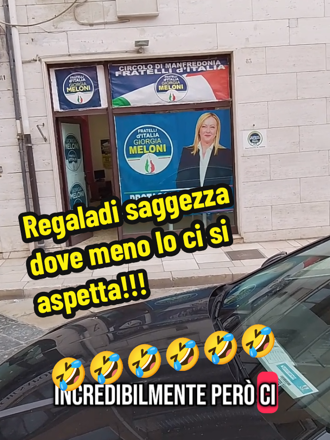 A riprova che i Forza Giorgia sono capre ignoranti e si disfano della cultura 😁 #m5s #movimento5stelle #libri #filosofia #letteratura #ironia #puglia #foggia #manfredonia #cultura #sorpresa #politicaitaliana  #politicaitaliana🤡 
