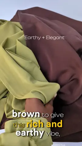 If I were styling this olive green fabric for a EID, wedding or hangout. Here is three beautiful colour I'd love to pair it with... Which combo speaks to your style? Drop your fave in the comments or tell me how you do pair olive green #shukrohs_apparel #crepefabricsinibada #crepefabrics #2piecesset #hijabgirl❤️ #modestoutfitsideas #abayafabrics #hijabisisters #ileifevendor #modestgown #crepecombo #abayandhijab #eidoutfitts 