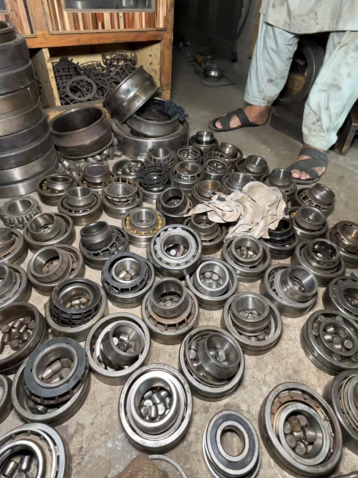 new technology ball bearing restoration #virlvideo #bearing #restoration #technology #fyp 