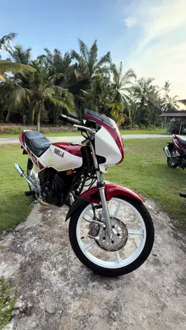 Biasalah, baru nak berjinak dengan dunia permotoran 😅#rxz_members_official #fyppppppppppppppppppppppp #fyp #ecam_garang @amy@brongko# 