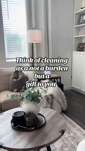 Reframe your mind 🙌🏼✨  A tidy space supports your mental clarity, reduces stress, and makes your environment more enjoyable. You deserve a clean space.  #cleaning #CleanTok #positivity #cleaning #cleaningmotivation 