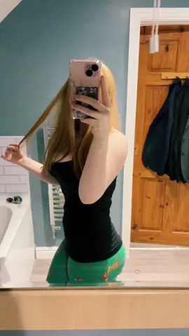 anotha draft ♠️ #fyp #foryoupage #fypp #ilovemybf #ginger #foryou #collegegirl #relatable #viral #fit #outfit #tea #draft #playersprayer #qos 