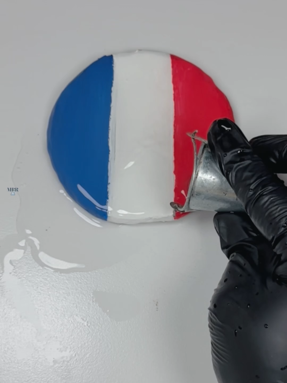 Tiny Rug Cleaning With Mini Tools ASMR video France flag #carpetcleaning #rugcleaning #deepclean #satisfyingcleaning #CleanTok #miniature #asmrcleaning 