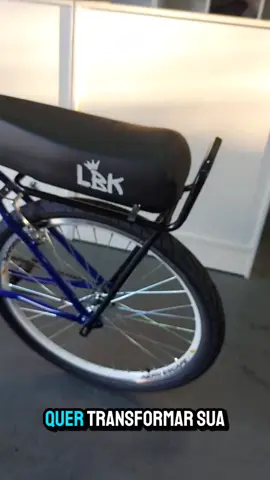 🔥 Transforme sua bike numa montadinha de responsa com esse kit LBK completo! Já vem com guidão 160, manete de alumínio, manoplas confortáveis, mesa reforçada, banco estilo mobilete, suporte e bagageiro rabetão. ⠀ ✅ Qualidade ✅ Estilo ✅ Pronto pra montar e puxar grau ⠀ 🚚 Envio rápido pra todo o Brasil ⚡ Aproveita antes que acabe!