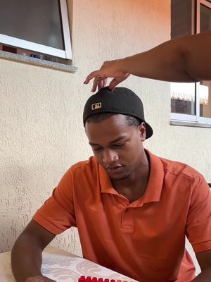 Faça Graduação na anhanguera. 